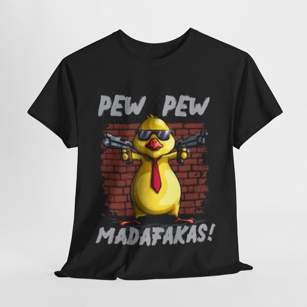 FUNNY CHICKEN PEW PEW MADAFAKAS GANGSTER T-SHIRT FOR MEN VINTAGE GRAPHIC DESIGN Unisex T-Shirt