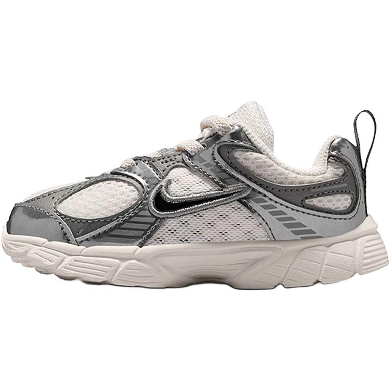 Nike V5 RNR Low top Toddler Shoes Beige Silver Infant And Toddler HQ6413-003
