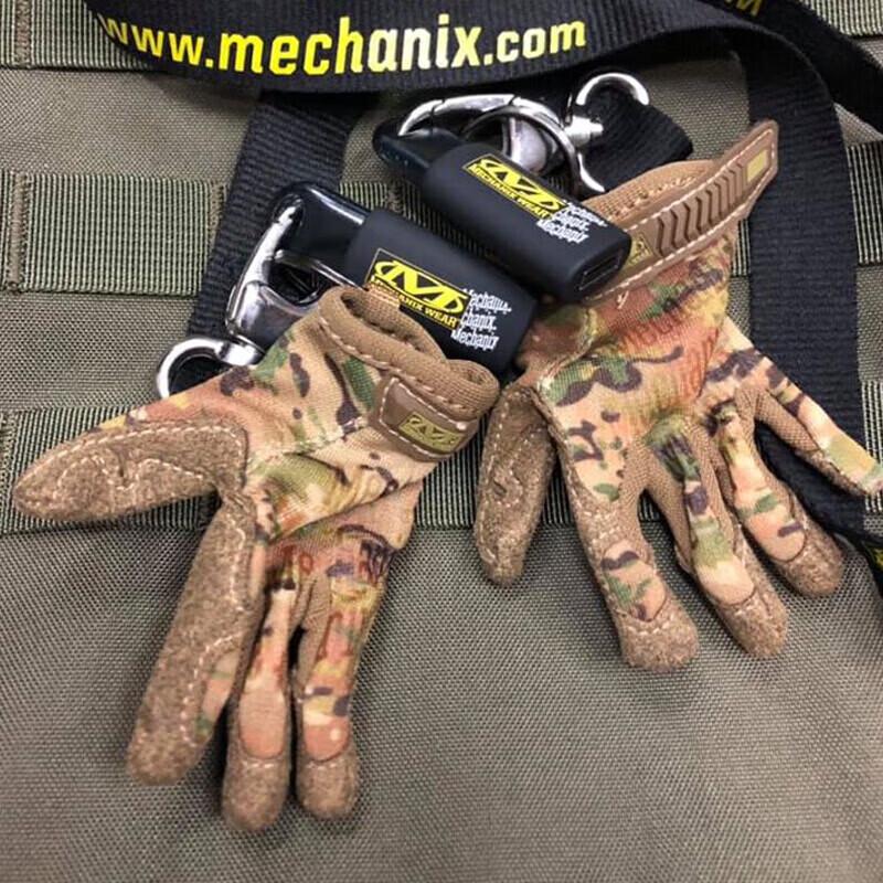 Мини-брелок-перчатка Mechanix Wear