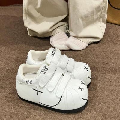 Женская обувь – Кроссовки