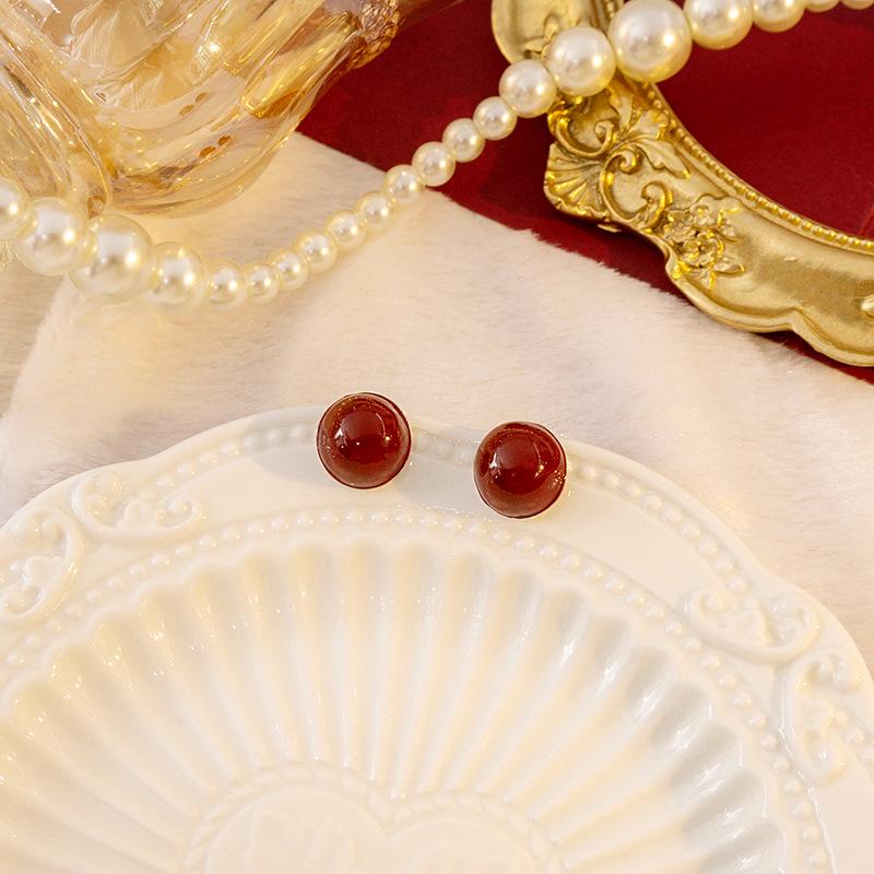 Серебряные серьги-игл с бриллиантами цвета красного вина в форме цветка - французский ретро-стиль с простыми пряжками