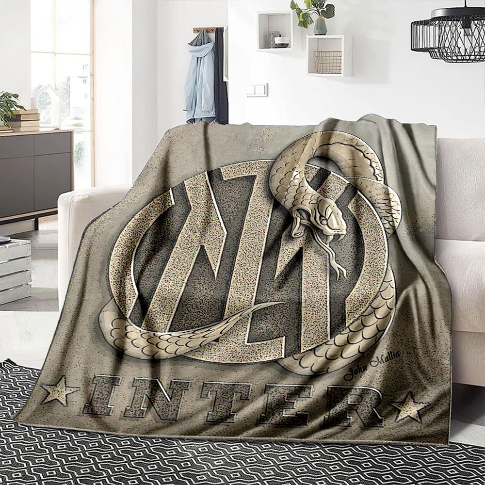 Snake Inter Milan Logo Blankets Flannel Printed Breathable Warm Throw Blanket for Home Office Bedspreads 0708a92