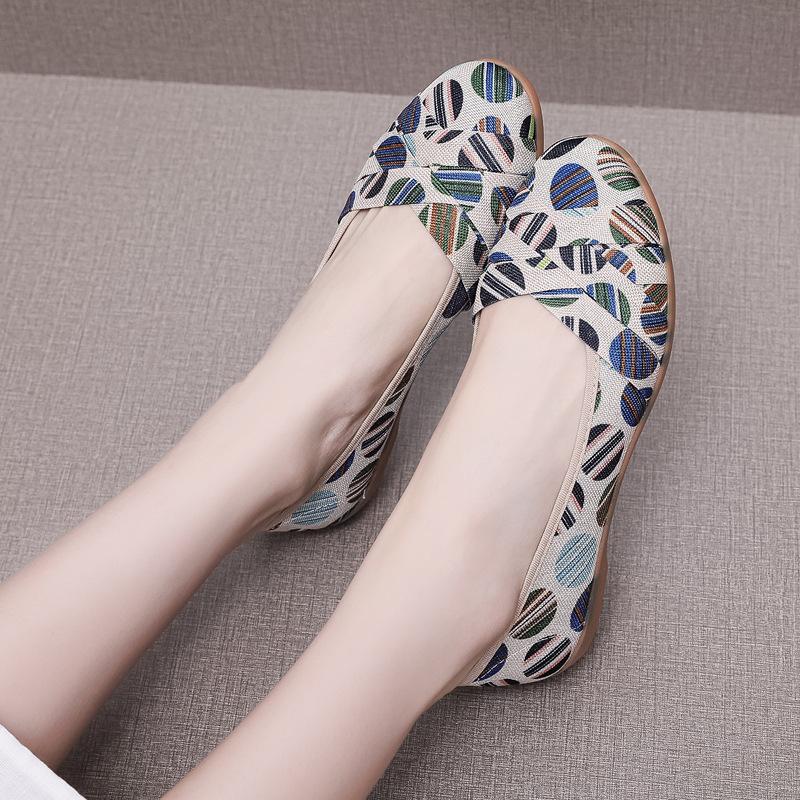 Women's Shoes Spring and Summer New Breathable Casual Versatile Canvas Shoes Soft Sole Flat Heel Beef Tendon One Pedal Mother