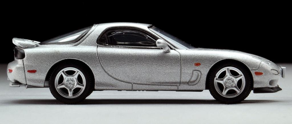 Tomica Limited Vintage Neo Anfini Type R Серебристый 1/64 TLV-N174a RX-7 (Готовая модель)