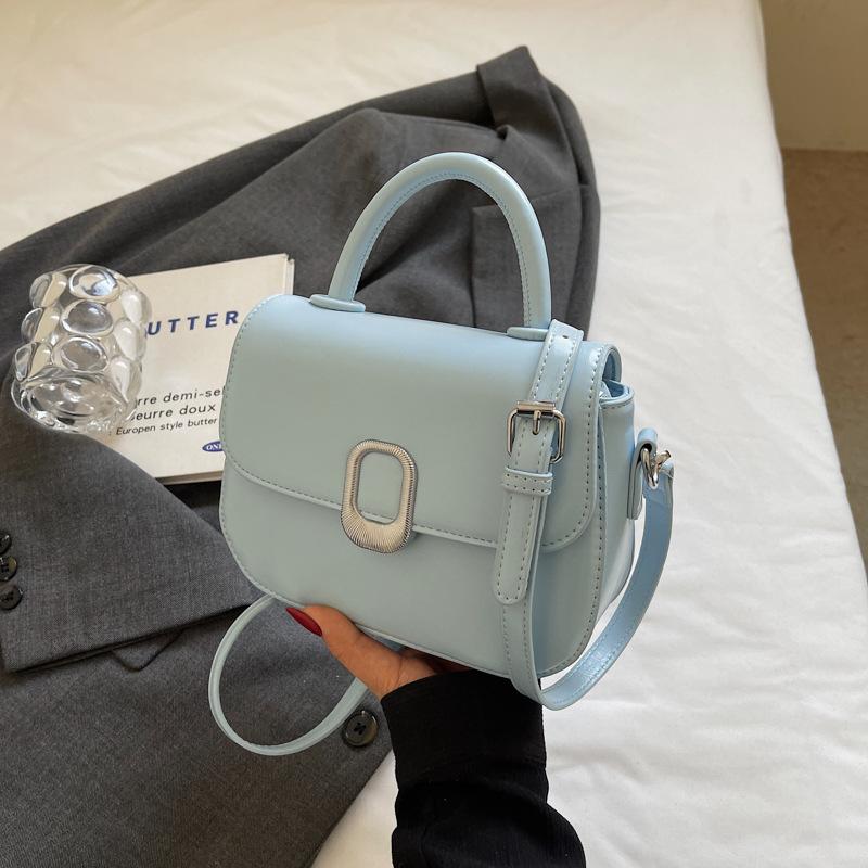 Korean Version Niche Bag Women's Spring Summer Versatile 2025 New Leisure This Year Popular Messenger Bag Popular Small Square Bag
