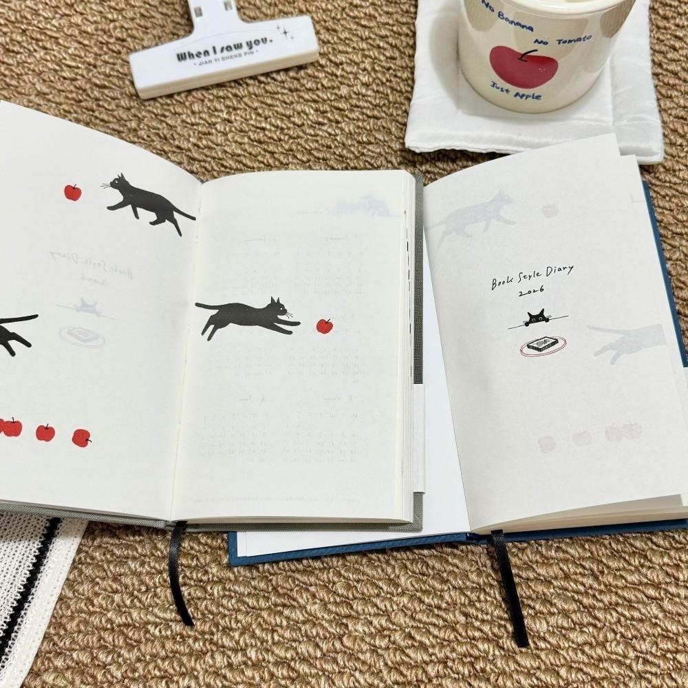 Простой Мультяшный Кот Иллюстрация Блокнот 2026 Цветная Страница Твердая Обложка Планировщик Удобный Многофункциональный