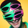 Унисекс Новинка Вечеринка Солнцезащитные очки 80-х Асимметричные очки Ярко-розовые и Неоново-зеленые очки для Хип-хоп танцев Хэллоуин вечеринки