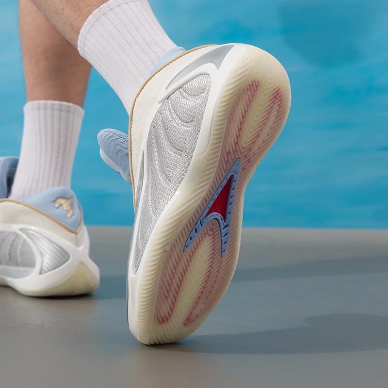 adidas Баскетбольные кроссовки Edwards Signature KJ5134