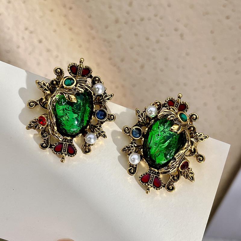 Классические серьги среднего размера для женщин и девочек с эмалью и цветком, серьги-клипсы, винтажные элегантные женские вечерние аксессуары для банкетов высокого класса, ювелирные изделия