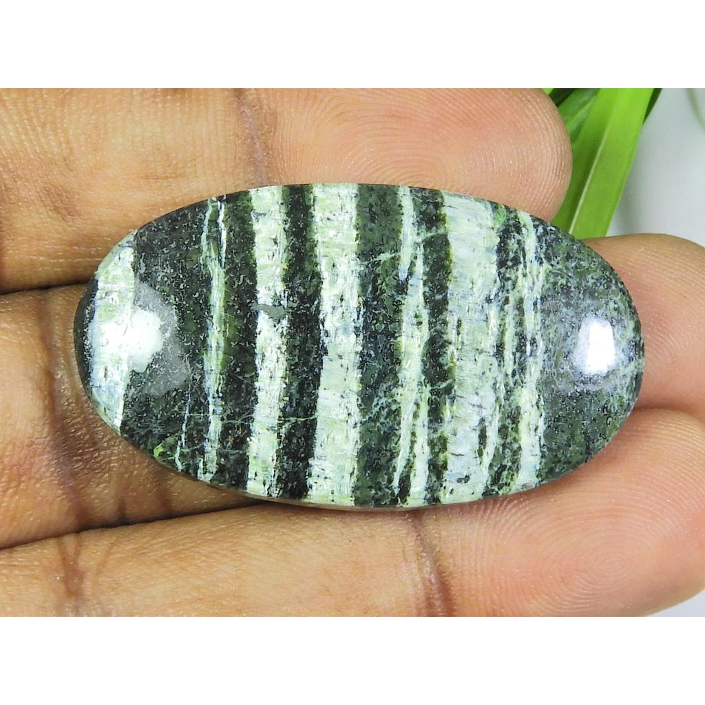 62Cts. Натуральный зеленый швейцарский опал овальный кабошон россыпью драгоценный камень 23X42X06 мм SK-708