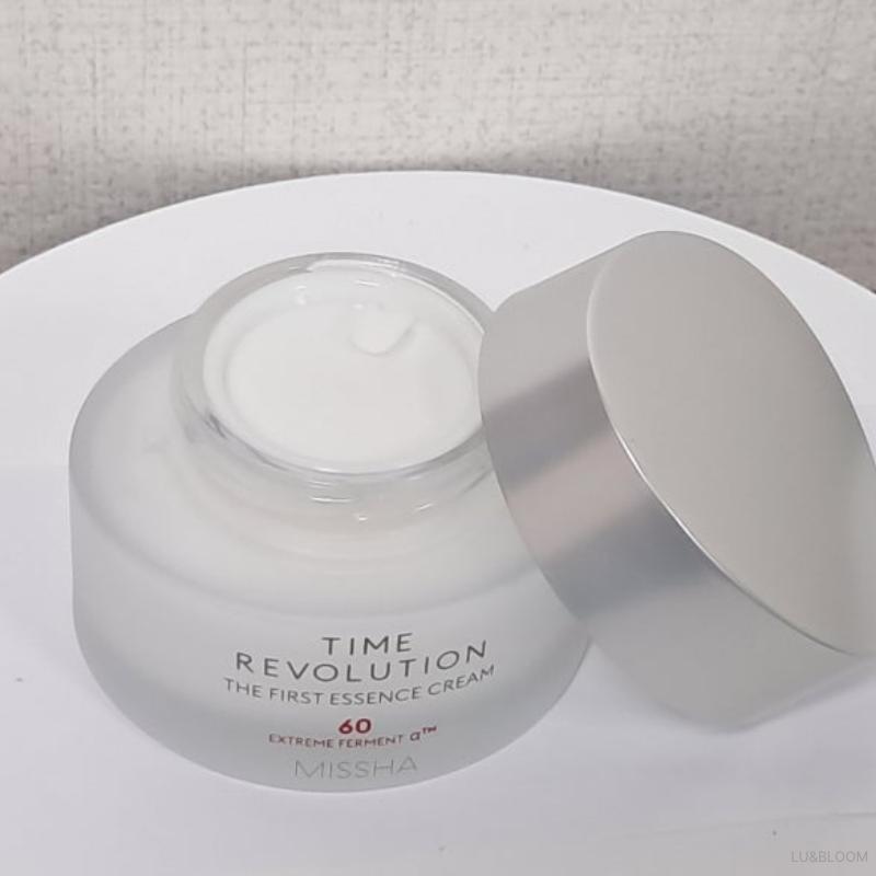 Missha Time Revolution The First Essence Cream 50ml (+Free gift)