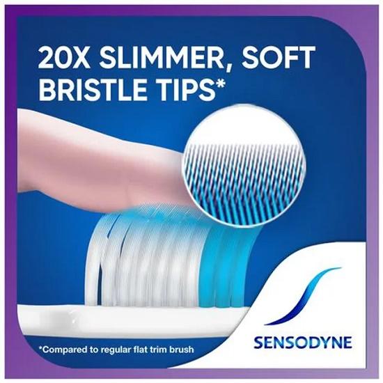 Зубная щетка Sensodyne Expert с 20-кратно более тонкими и мягкими перекрестными активными щетинками, 3 шт.