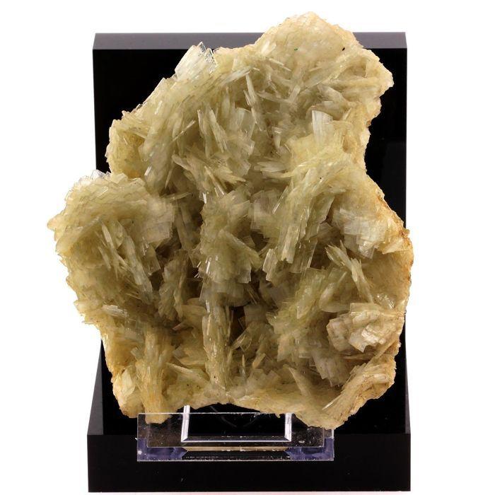 Baryte 2050.0 carats