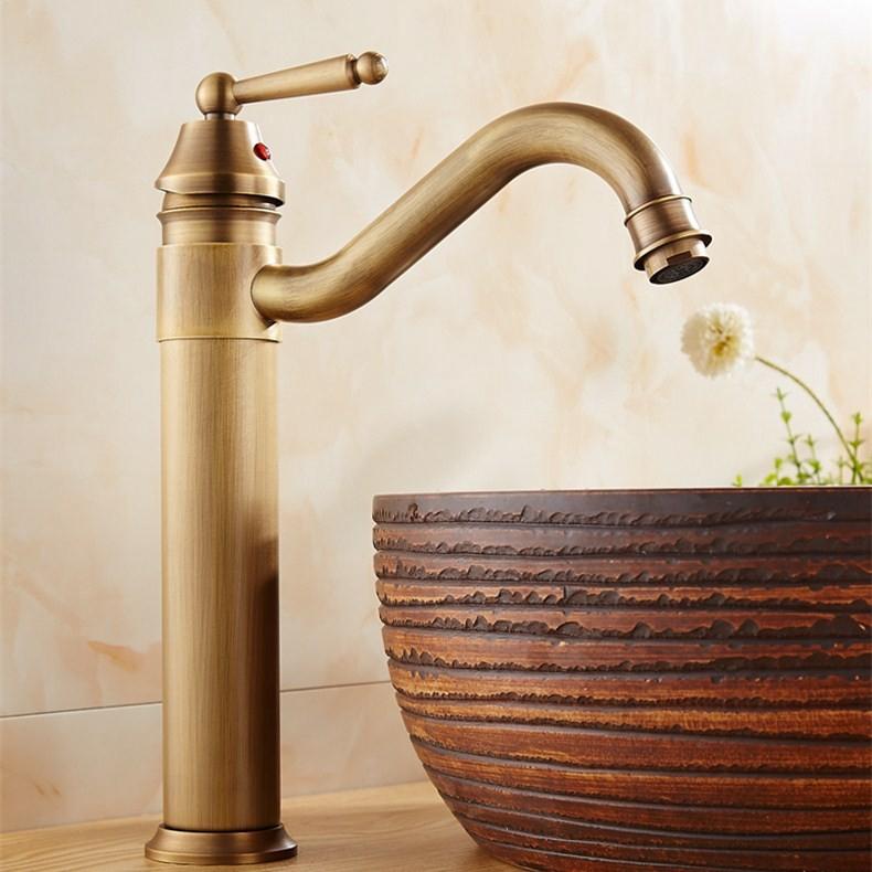 Bathroom 360 Rotatable Antique Copper Basin Sink Faucet Cold And Hot Water Mixer Tap Single Handle Deck Mounted Classic
