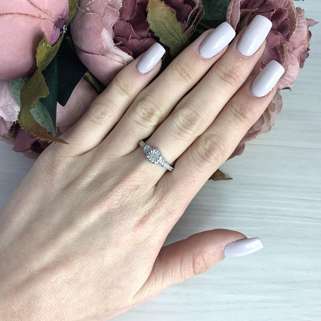 Серебряное кольцо с натуральными бриллиантом 0.05ct (2075721) 2.18 гр. 925 пробы