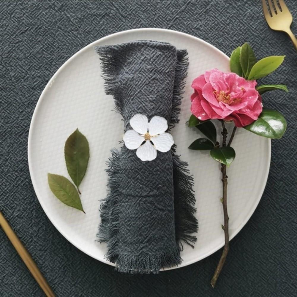 Plum Shape Napkin Buckle 5-Petal Flower Napkin Ring Buckles Lucky Napkin Holder Christmas Decor