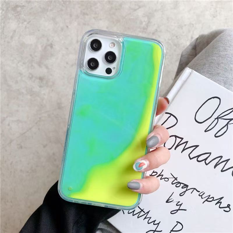 Неоновый Светящийся Песок Жидкий Чехол для Телефона для iPhone 16 Pro Max, Светящийся в Темноте Градиентный Флуоресцентный Чехол