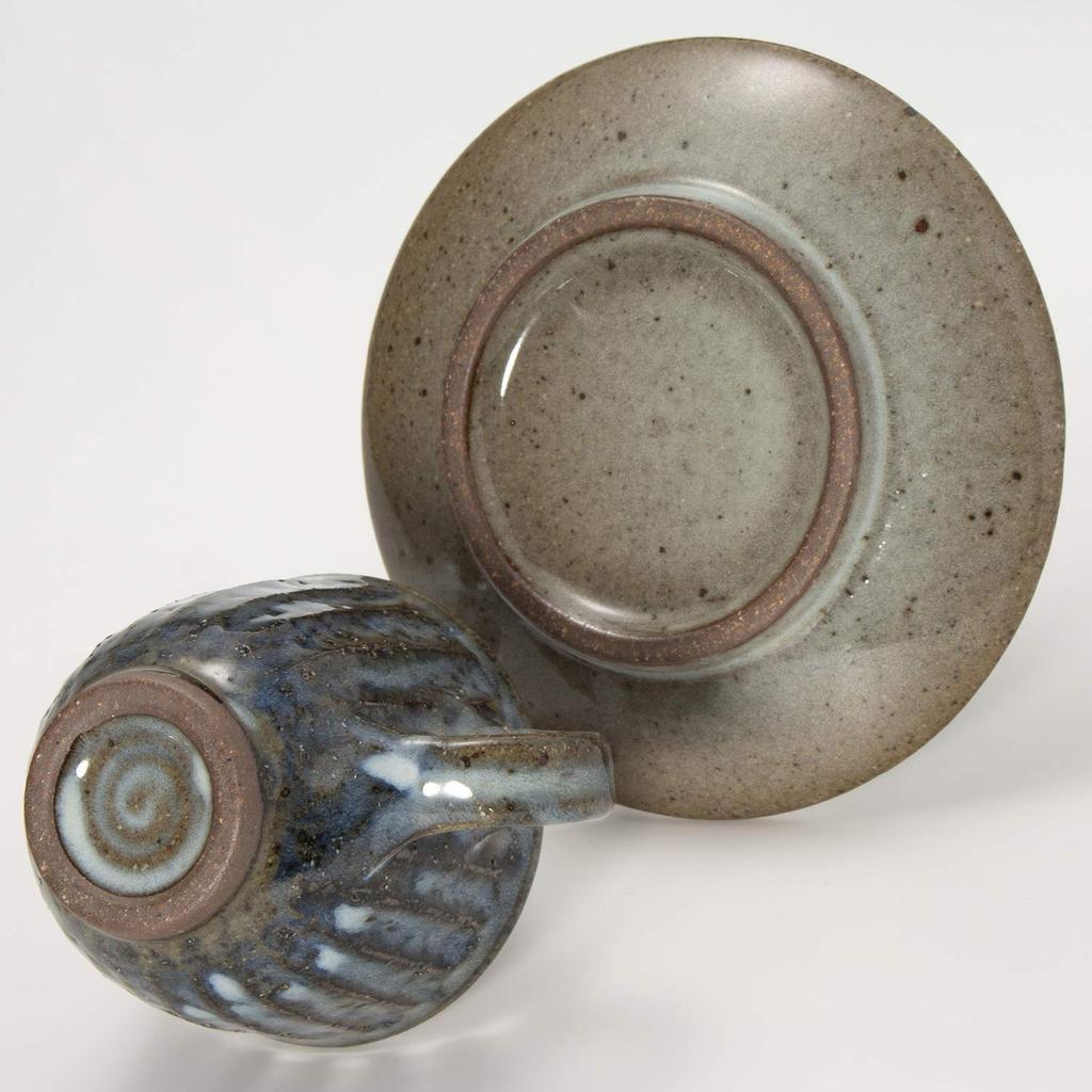 Кружка и блюдце для кофе Marui Seito Shigaraki Ware Hechimon, синяя гравировка Хаги, круглые, прибл.. Вместимость 180 мл, Керамика, Сделано в Японии, MR-3-3265