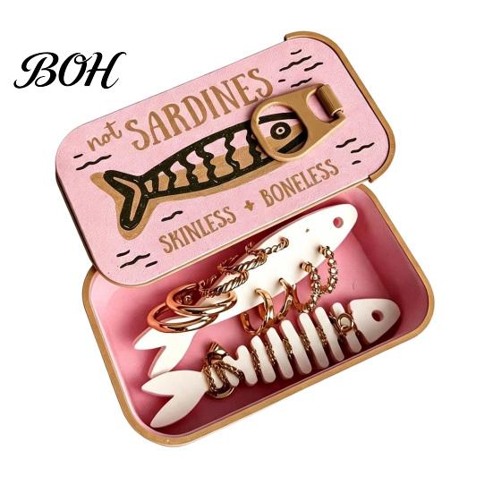 Lightweight Jewelry Storage for Travel Case with Fishbone Bracket, Portable Sardine Tin Small Accessory Container Box, Compact And Commuting