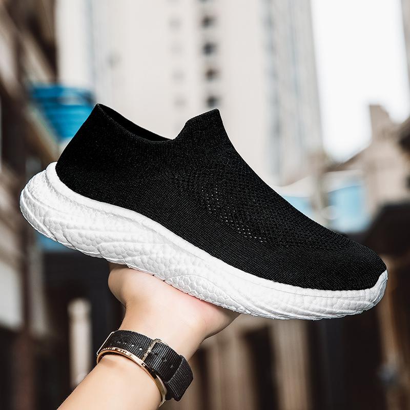 Summer Men's Shoes Super Breathable Fly Woven Socks Casual Shoes Lightweight And Comfortable High-quality Men's Casual Shoes