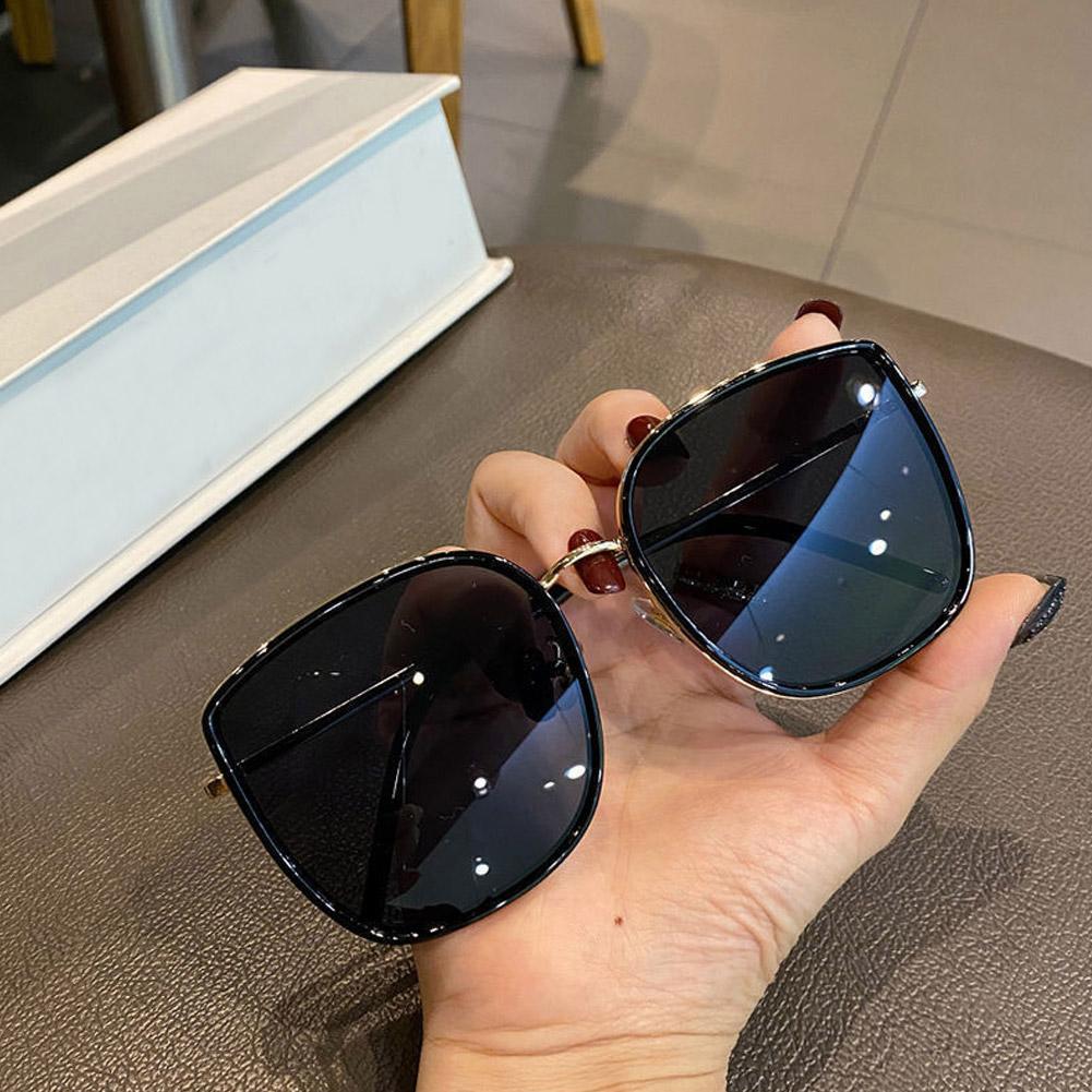 Trend Square Sunglasses Women Vintage Oversized Sun Glasses Brand Designer Fashion Outdoor UV4 Sunglasses Vintage