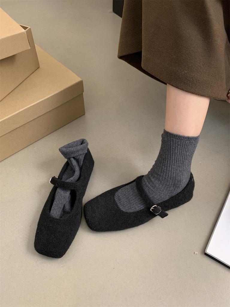 Модные французские туфли в стиле ретро 2024 года, новая верхняя одежда на осень/зиму, женская обувь на плоской подошве и простая вулканизированная обувь для женщин Zapatos Mujer