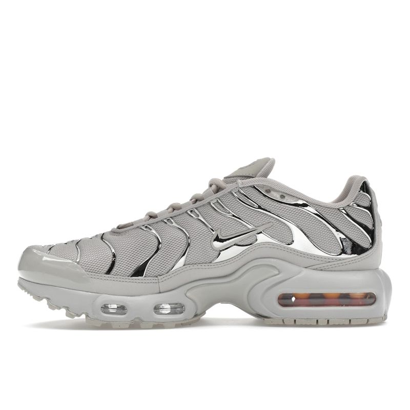 Nike Air Max Plus GS Light Iron Ore Chrome Kids Sneakers Grey Gym-Red Smoke-Grey FZ0977-001