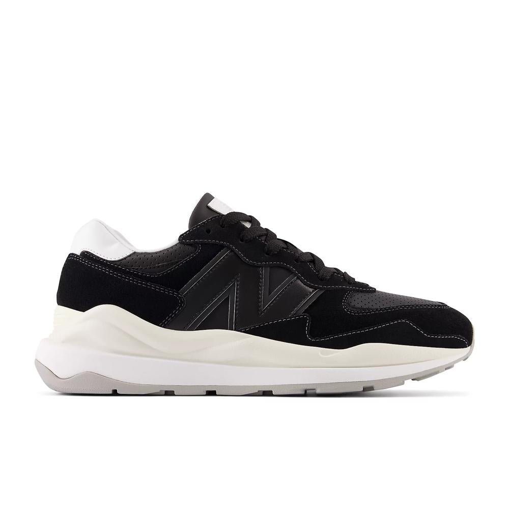 Кроссовки New Balance черные 57/40