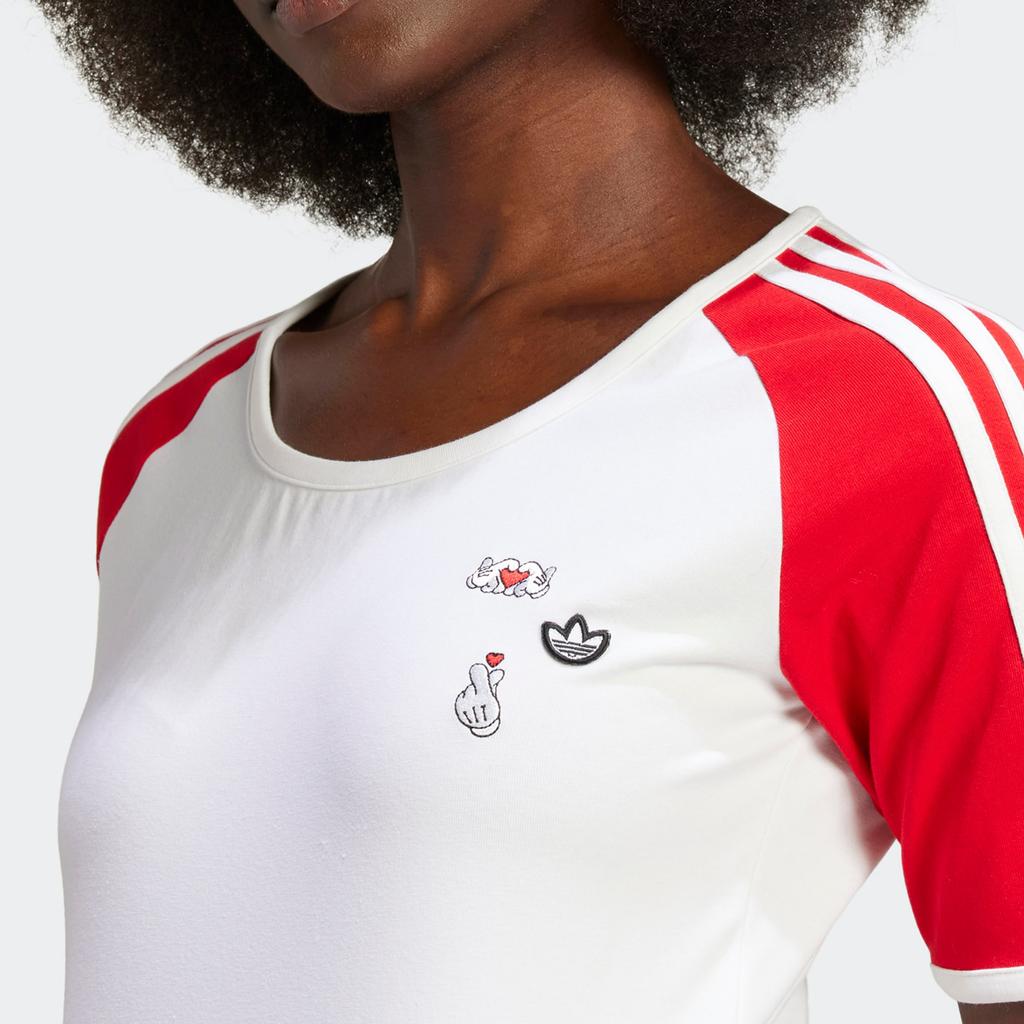 Adidas Оригинальный спортивный укороченный топ в полоску с цветными блоками и вышитым логотипом Disney Микки, женские топы белого цвета IY2268