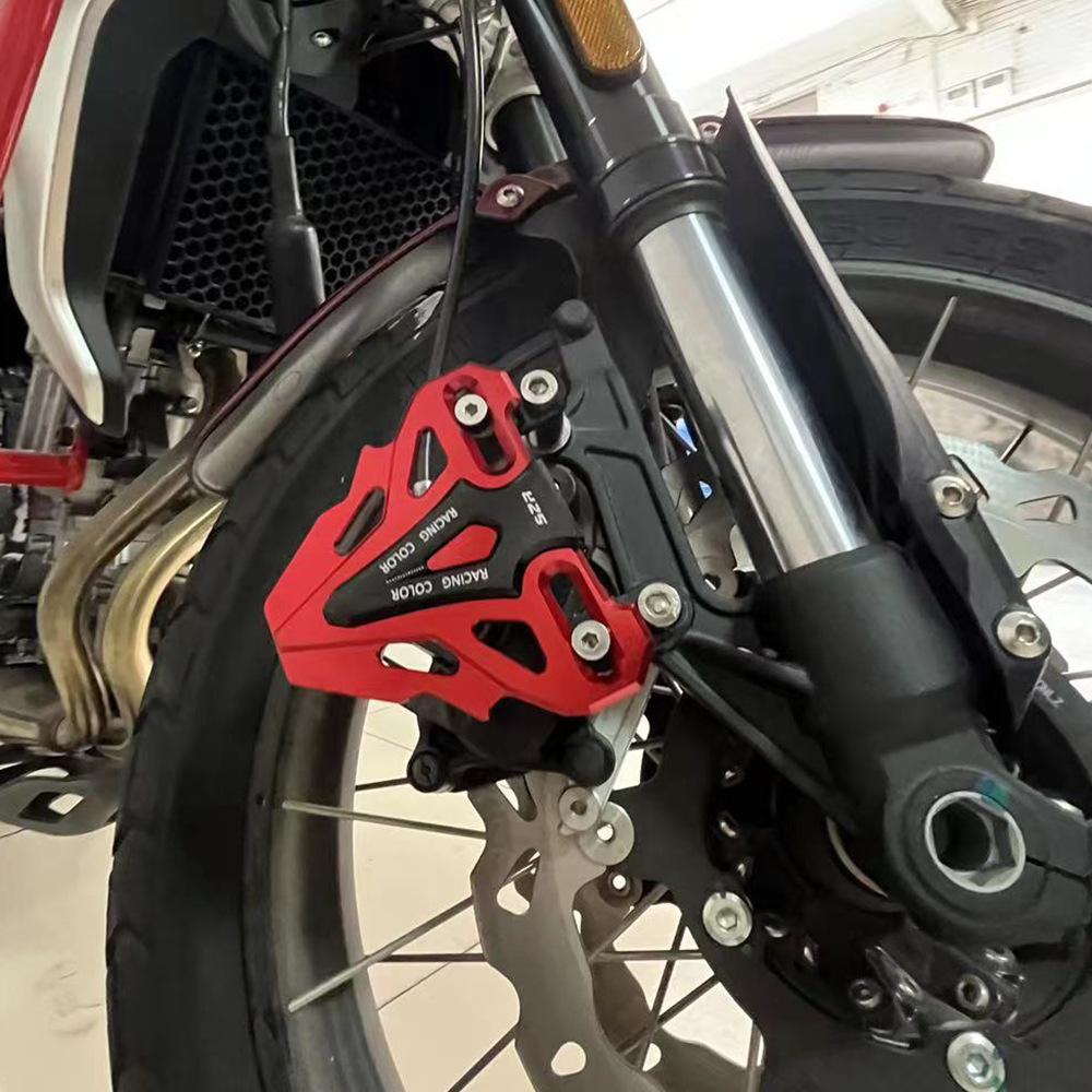 Для HONDA Forza350 Forza125 Forza 125 250 300 350 NSS Мотоаксессуары Накладка на суппорт переднего дискового тормоза Защитная крышка насоса