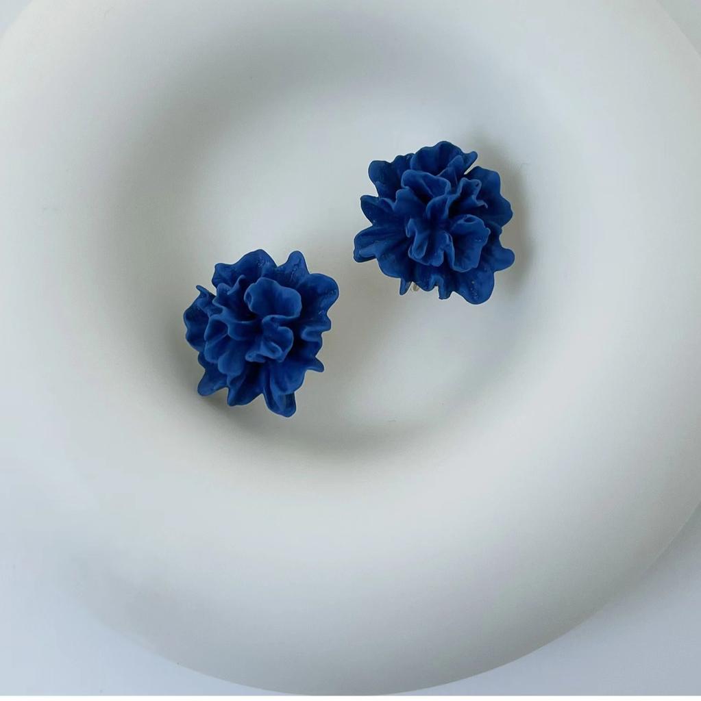 Синие серьги-гвоздики из смолы с цветами для женщин, ювелирные аксессуары, подарки на вечеринку