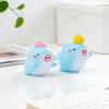 2 шт. Миниатюрные фигурки акул Милые смоляные маленькие ornaments в стиле исцеления Мини-украшения животных для аксессуаров автомобиля и стола?