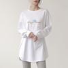Chic White Long Sleeve Tee with Curved Hem and Cinched Cuff Closure Tops