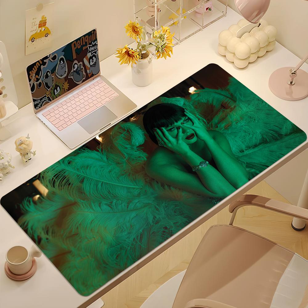 T-Taylobs The Life Showgirl S-Swifts Mouse Pad Desk Mat Large Non-slip Anti-fray Keyboard Ergonomic Office Rubber PC Home Custom