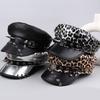 Шляпа Harajuku с заклепками и леопардовым принтом, хип-хоп кепка с плоским верхом, винтажный берет Y2k для девочек