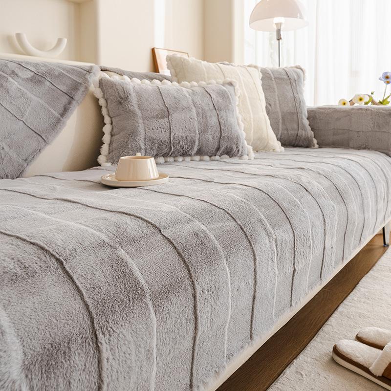 Plush Sofa Cushion Thickened Anti-slip Cushion Sofa Cover Cover New Simple Sofa Cover Towel In Winter.