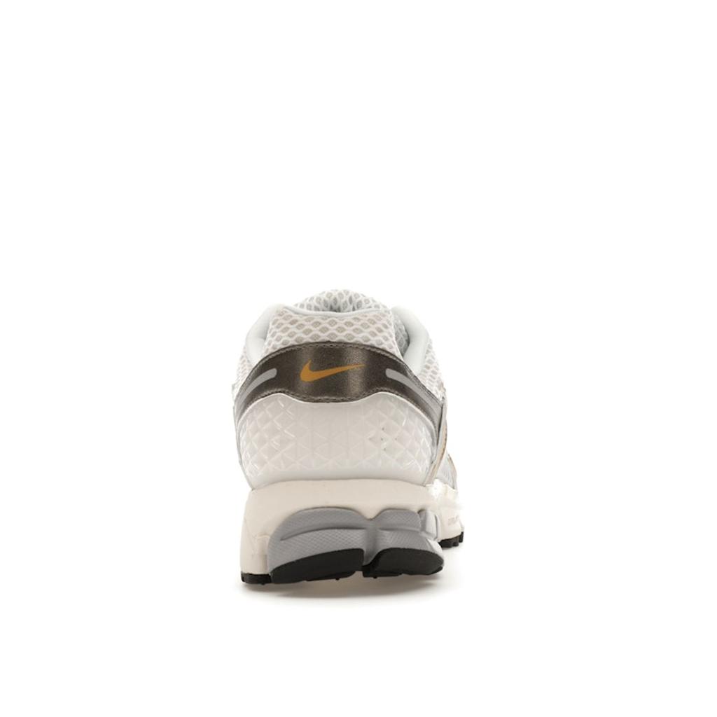 Nike Air Zoom Vomero 5 Metallic Pewter Gold Unisex Sneakers White Platinum-Tint Metallic-Gold HJ7247-099
