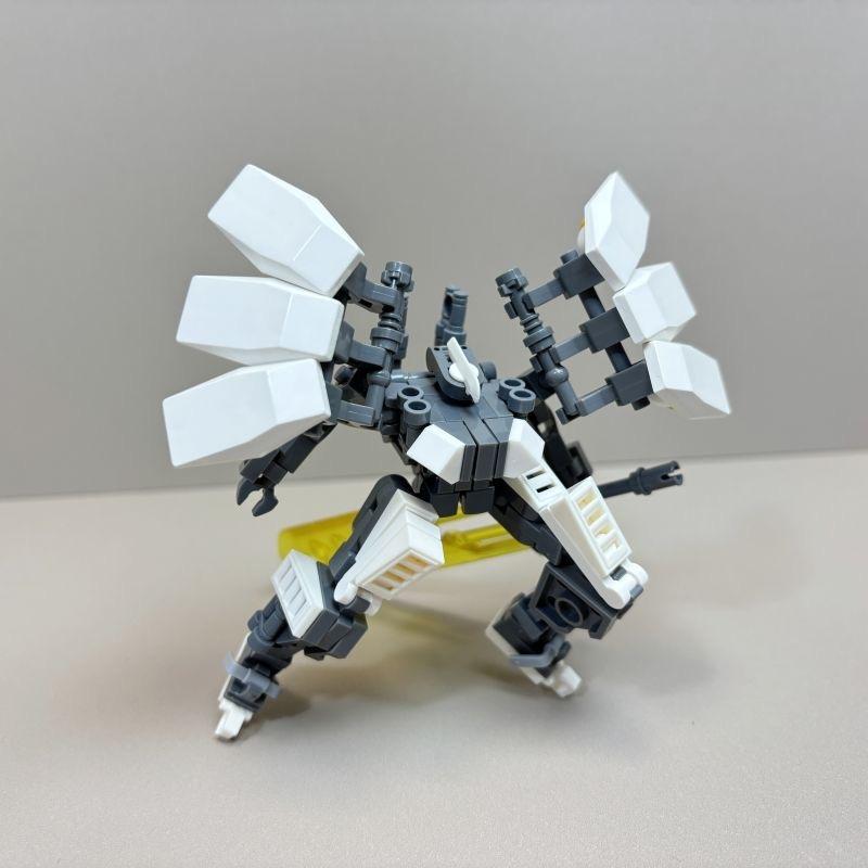 MOC Бронированный робот Конструктор Модель Детские игрушки Оригинальный дизайн Фигурка Игл Мех Воин Набор блоков Игрушки для детей