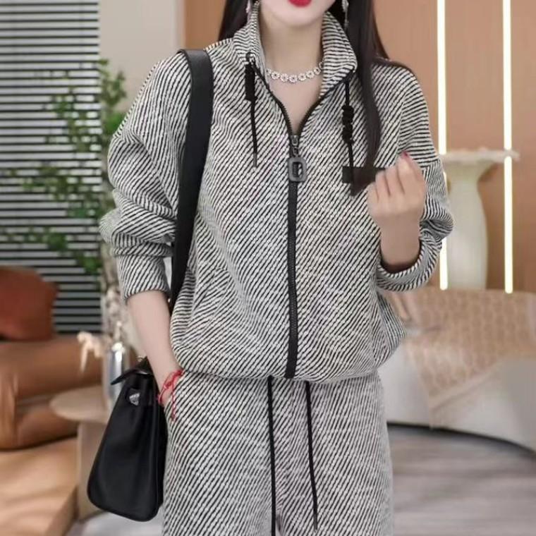 Женский спортивный костюм в полоску на весну и осень, свободный топ на молнии + широкие брюки, комплект из двух предметов