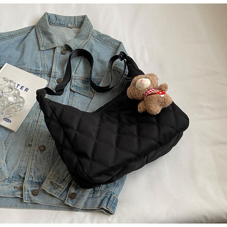 Autumn and Winter Canvas Bag Women's Bag 2025 New Super Fashionable Korean Large-capacity Tote Bag Diamond Versatile Messenger Bag