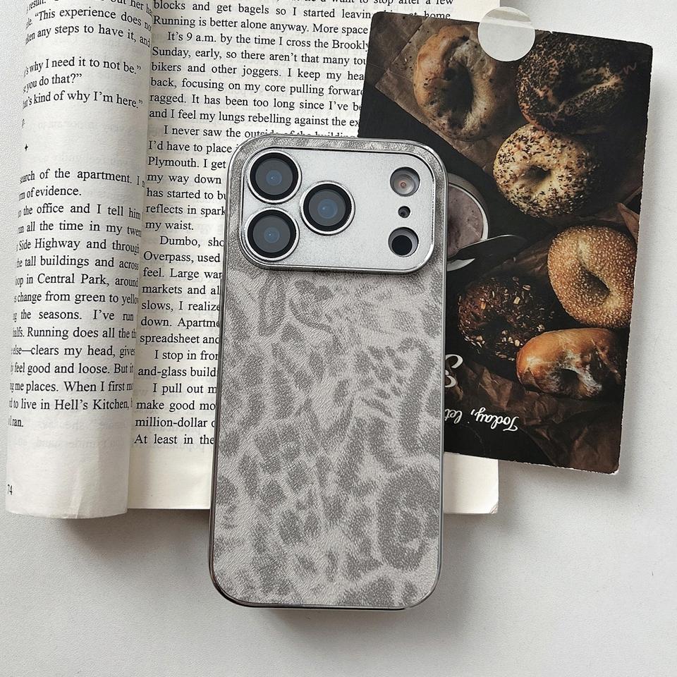Leopard Learther Case for iPhone 17 Air 16 14 11 13 12 15 Pro Max 15 16 14 Plus Metal Plating Protector Hard Cover