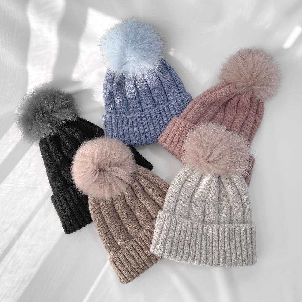 Women's Daily Fur Ball Wool Beanie Hat