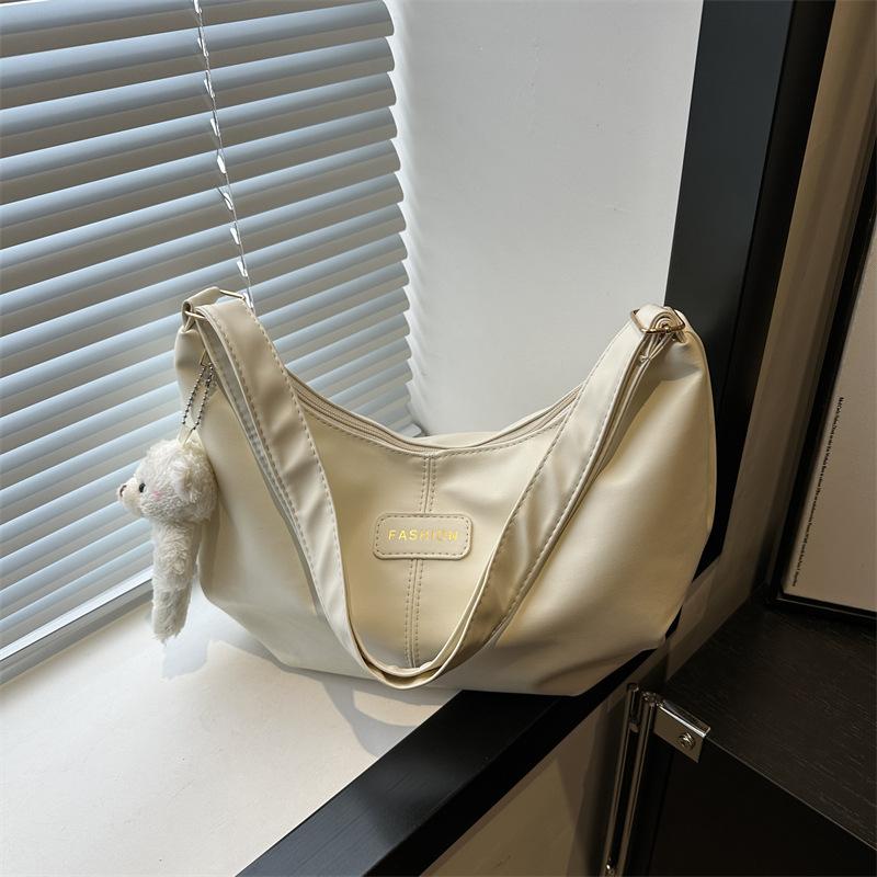 Мягкая кожаная большая вместительная повседневная сумка, весенняя новая универсальная сумка через плечо, однотонная женская сумка в корейском стиле