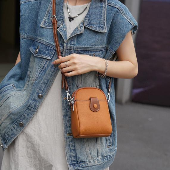 Кожаная сумка для мобильного телефона Женская летняя мини-сумка через плечо Компактная супер-огненная модная маленькая сумка-портфель