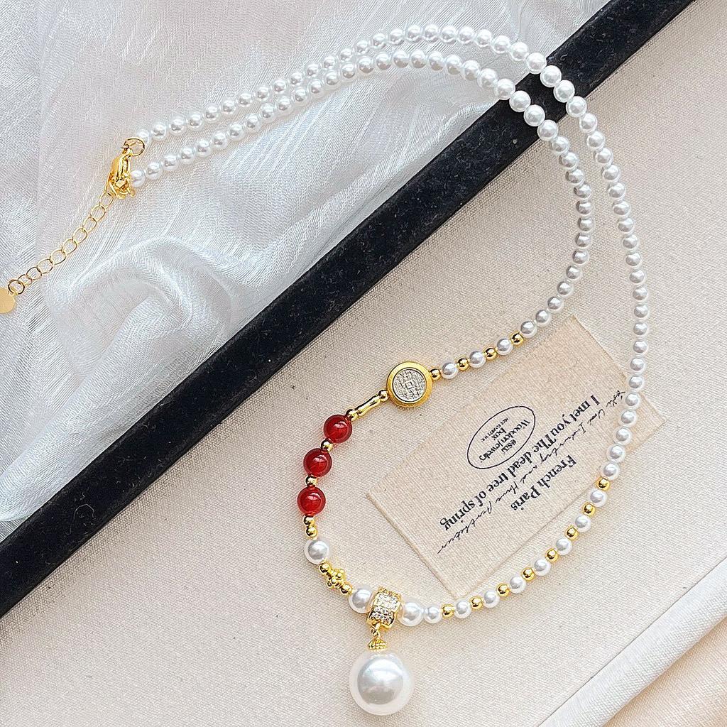 Осень и Зима Высокий блеск Высокое качество Холодный Белый Имитация Жемчуг Ао Бай Шицзя Цепочка на ключицу Цепочка для свитера Кулон Ожерелье Женщина