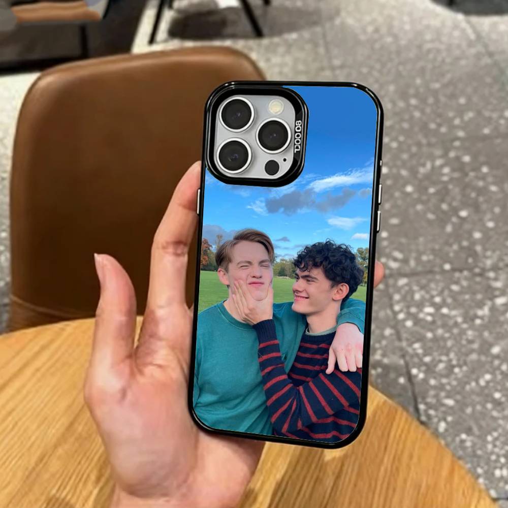 W-Теплый Новый H-Сердцеед Фильм Чехол для Телефона Для iPhone17,16,15,14,13,12,11 Plus,Pro Max Цветной Посеребренный Внутренний Чехол