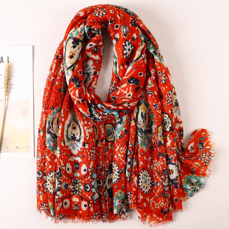 Ethnic Print Beach Travel Scarf Women Tassel Fringed Shawl Seaside Holiday Sunscreen Beach Scarves 180*90Cm