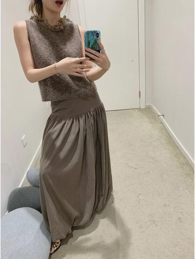 Осень и зима 2024 Вязаный жилет: 30% мохер, 25% шерсть с кисточками