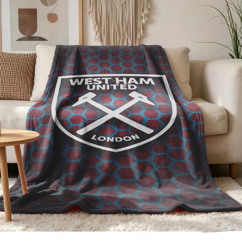 West Ham United Soft and comfortable flannel Suitable for sofas living rooms outdoor camping travel and also makes a great anniversary gif