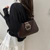 Bag Women's 2025 New Trendy High-end Texture Niche Light Luxury Underarm Baguette Bag Autumn and Winter Versatile Explosive Messenger Bag